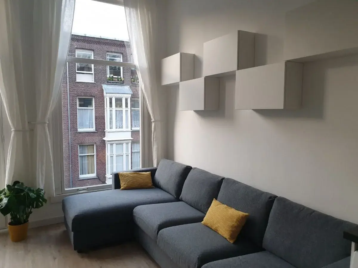 Flat Valeriusstraat in Amsterdam